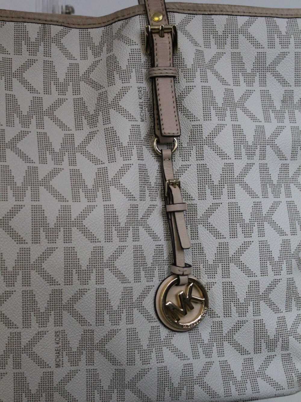 Michael Kors Large Logo Tote Cream Tan MK Shoulder Bag PVC Leather - Picture 4 of 13
